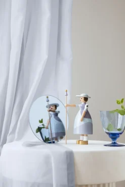 Kay Bojesen Denmark Kay Bojesen herderin, Lichtblauw< Houten Beelden