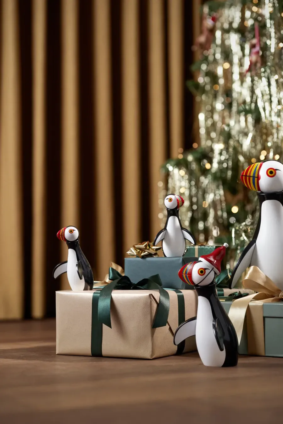 Kay Bojesen Denmark Kay Bojesen puffin, 19,5 cm< Houten Beelden