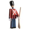 Kay Bojesen Denmark Kay Bojesen soldaat met geweer, rood/blauw< Houten Beelden