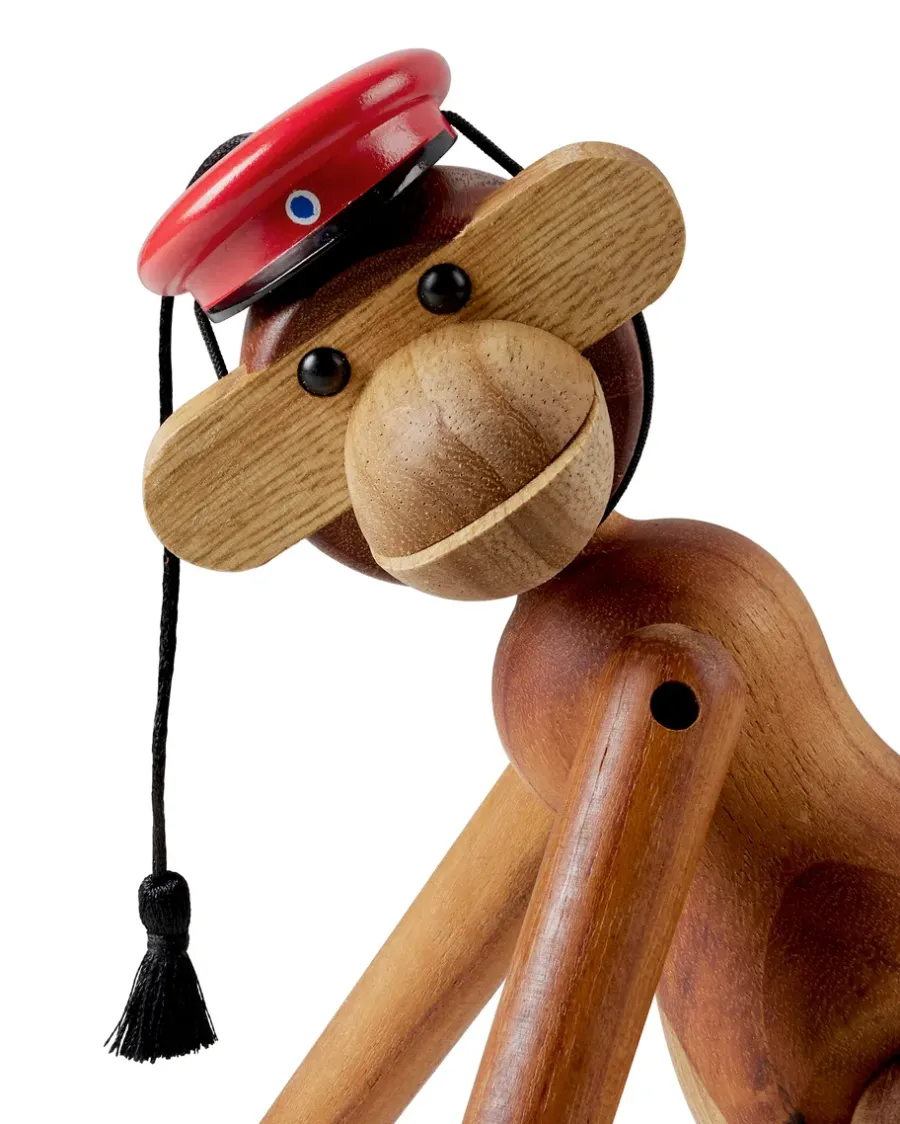 Kay Bojesen Denmark Kay Bojesen studentenpet voor de kleine aap, Rood< Houten Beelden
