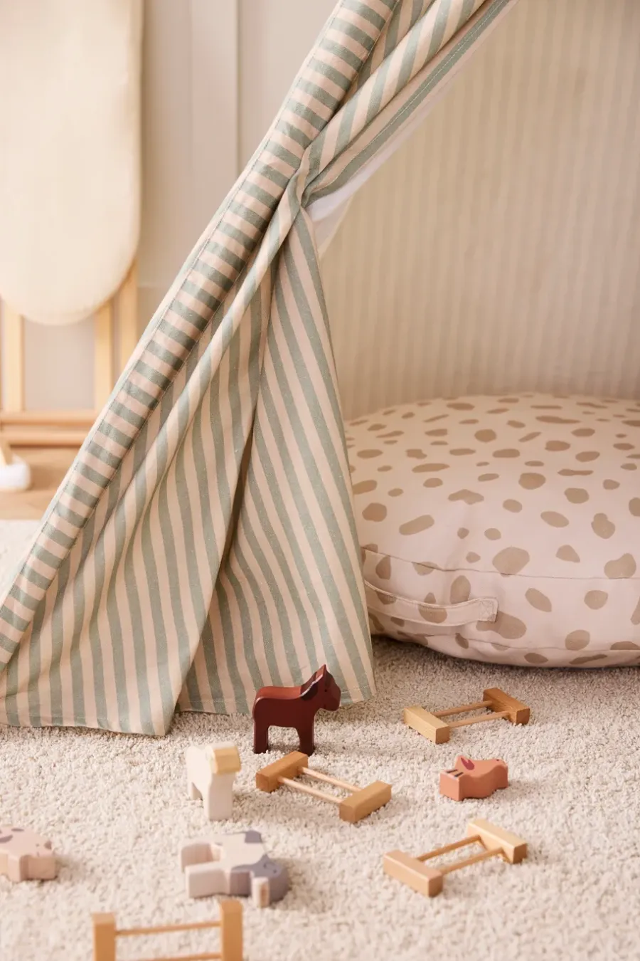 Kid's Concept Kid's Base tipi-tent 100x95x140 cm, Rand< Kinderkamer Interieuraccessoires|Kinderkamer Interieuraccessoires