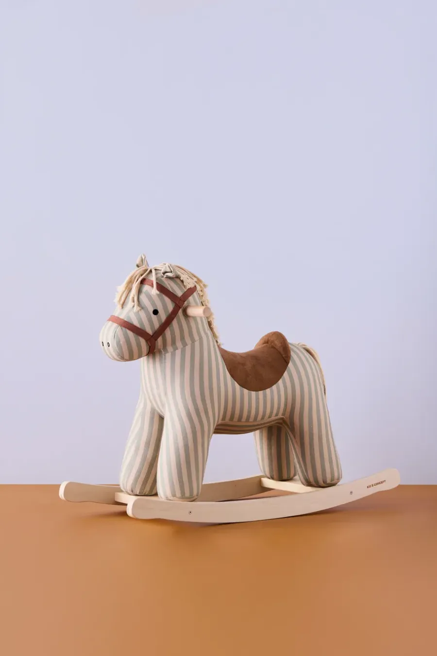 Kid's Concept schommelpaard, Sam< Kinderkamer Interieuraccessoires|Kinderkamer Interieuraccessoires