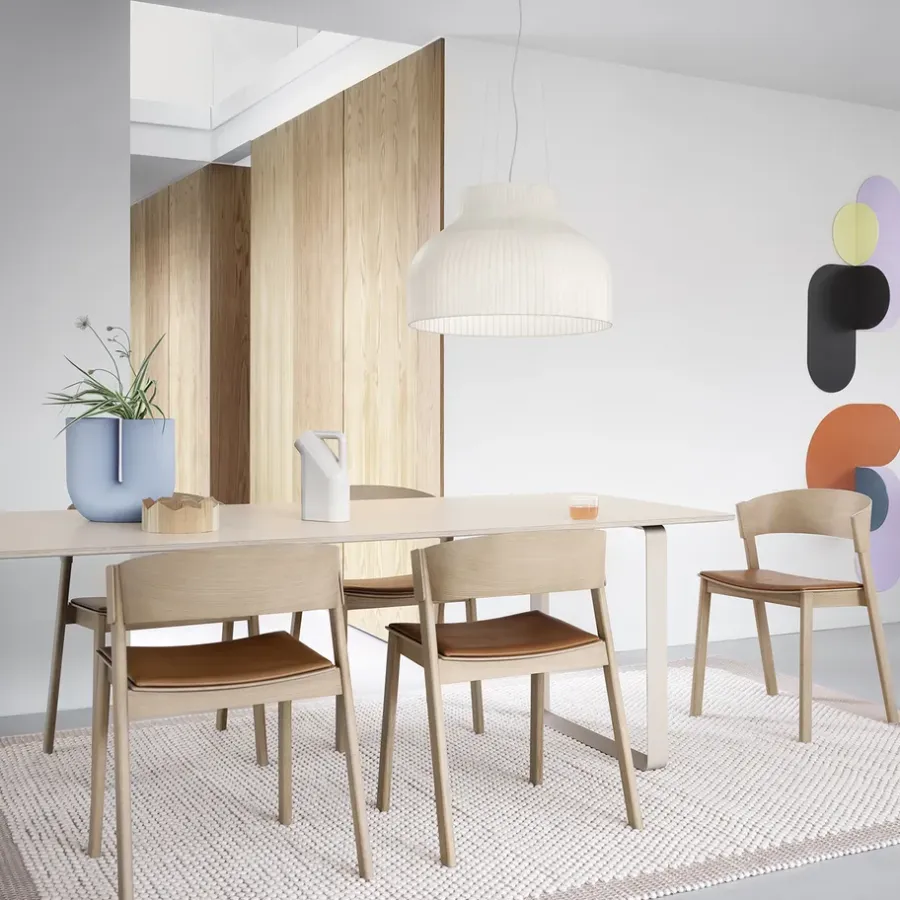 Muuto Kink vaas 26 cm, Lichtblauw< Vazen