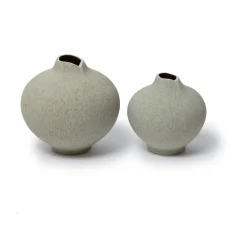 Lindform Line vaas, Sand grey, small< Vazen