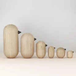 Normann Copenhagen Little Bird figuur eikenhout, 10 cm.< Houten Beelden