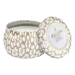Voluspa Maison Blanc Mini Tin geurkaars 25 uur, Suede Blanc< Geurkaarsen & Aroma Diffusers