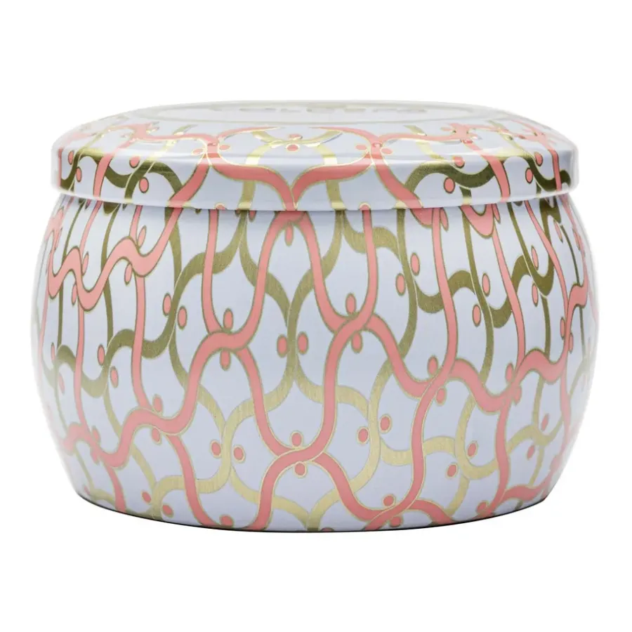Voluspa Maison Blanc Mini Tin geurkaars 25 uur, Saijo Persimmon< Geurkaarsen & Aroma Diffusers