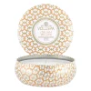 Voluspa Maison Blanc 3-wick Tin geurkaars 40 uur, Italian Bellini< Geurkaarsen & Aroma Diffusers