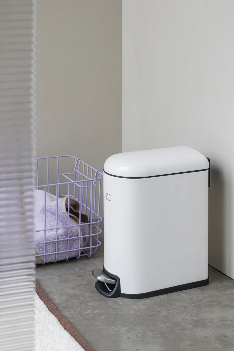 Mette Ditmer Mini-Walther pedaalemmer 5 L, Off-white< Pedaalemmers