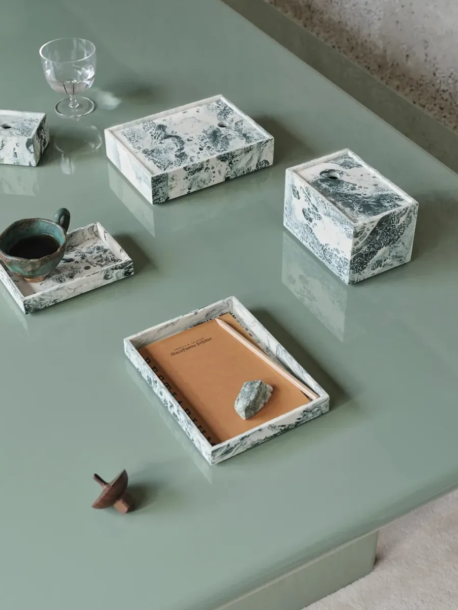 Ferm Living Mist opbergdoos 15x20 cm, Emerald-off white< Dozen & Boxen