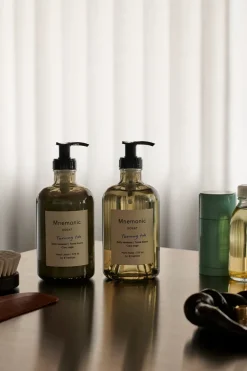 &Tradition Mnemonic MNC2 handlotion 375 ml, Turning tide< Zeep & Crèmes