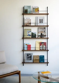 MOEBE tijdschriftstandaard, Smoked oak-black< Tijdschriftenrekken