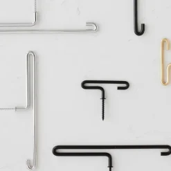 MOEBE Wall hook large, Zwart< Haken & Hangers