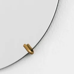 MOEBE Wall mirror Ø 30 cm, Messing< Ronde Spiegels|Wandspiegels