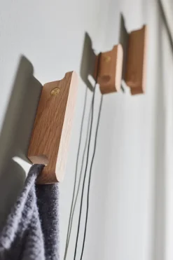 Andersen Furniture Multi Hooks haak set van 3, Oak< Haken & Hangers