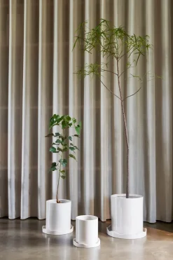 OYOY Nami pot met onderschotel Ø27 cm large, White< Bloempotten