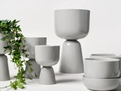 Iittala Nappula pot Ø12,5 cm h19 cm, Lichtgrijs< Bloempotten