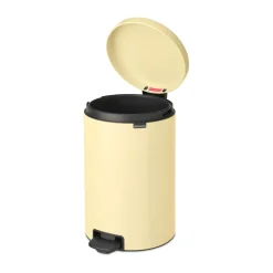 Brabantia New Icon pedaalemmer 20 liter, Mellow Yellow< Pedaalemmers