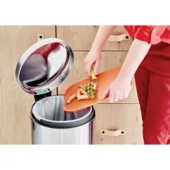 Brabantia New Icon pedaalemmer 30 liter, Matt steel fingerprint proof< Pedaalemmers