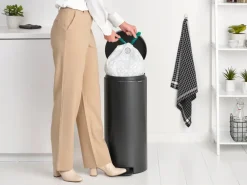 Brabantia New Icon pedaalemmer 30 liter, Confident Grey< Pedaalemmers