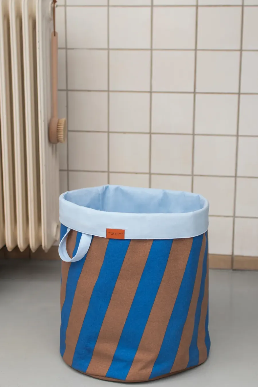 Mette Ditmer Nova Arte wasmand 40x40x50 cm, Cobalt-blush< Wasmanden