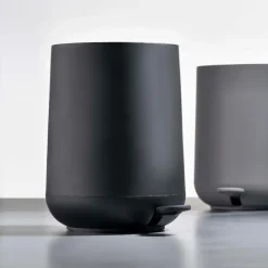 Zone Denmark Nova pedaalemmer 5 l, black (zwart)< Pedaalemmers
