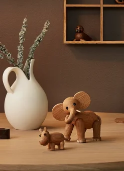 Spring Copenhagen Ollie decoratie olifant, Eikenhout-esdoorn< Houten Beelden