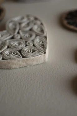 DBKD Papieren hart 8 cm, Crème< Kerstdecoraties