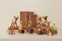 Spring Copenhagen Peanut eekhoornjong decoratie 8,5 cm, Eik< Houten Beelden