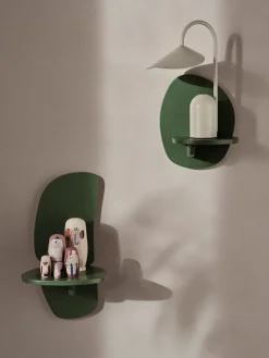 Ferm Living Pilu wandplank 40 cm, Verdant Green< Planken & Planksystemen