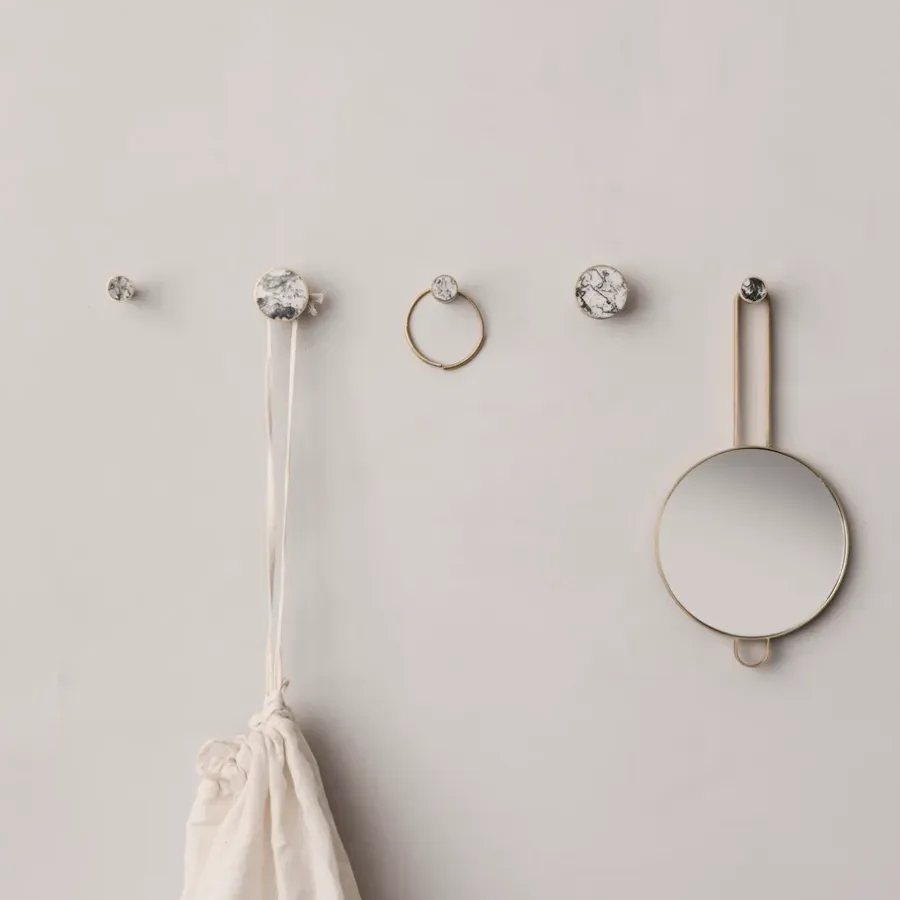 Ferm Living Poise handspiegel, messing< Tafelspiegels
