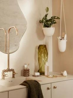 Ferm Living Pond spiegel large, Messing< Wandspiegels