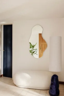 Ferm Living Pond spiegel large, Messing< Wandspiegels