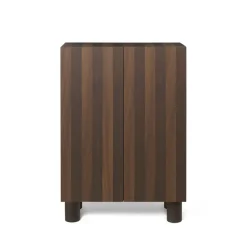 Ferm Living Post kast, oak smoked, met deuren< Kasten & Vitrines
