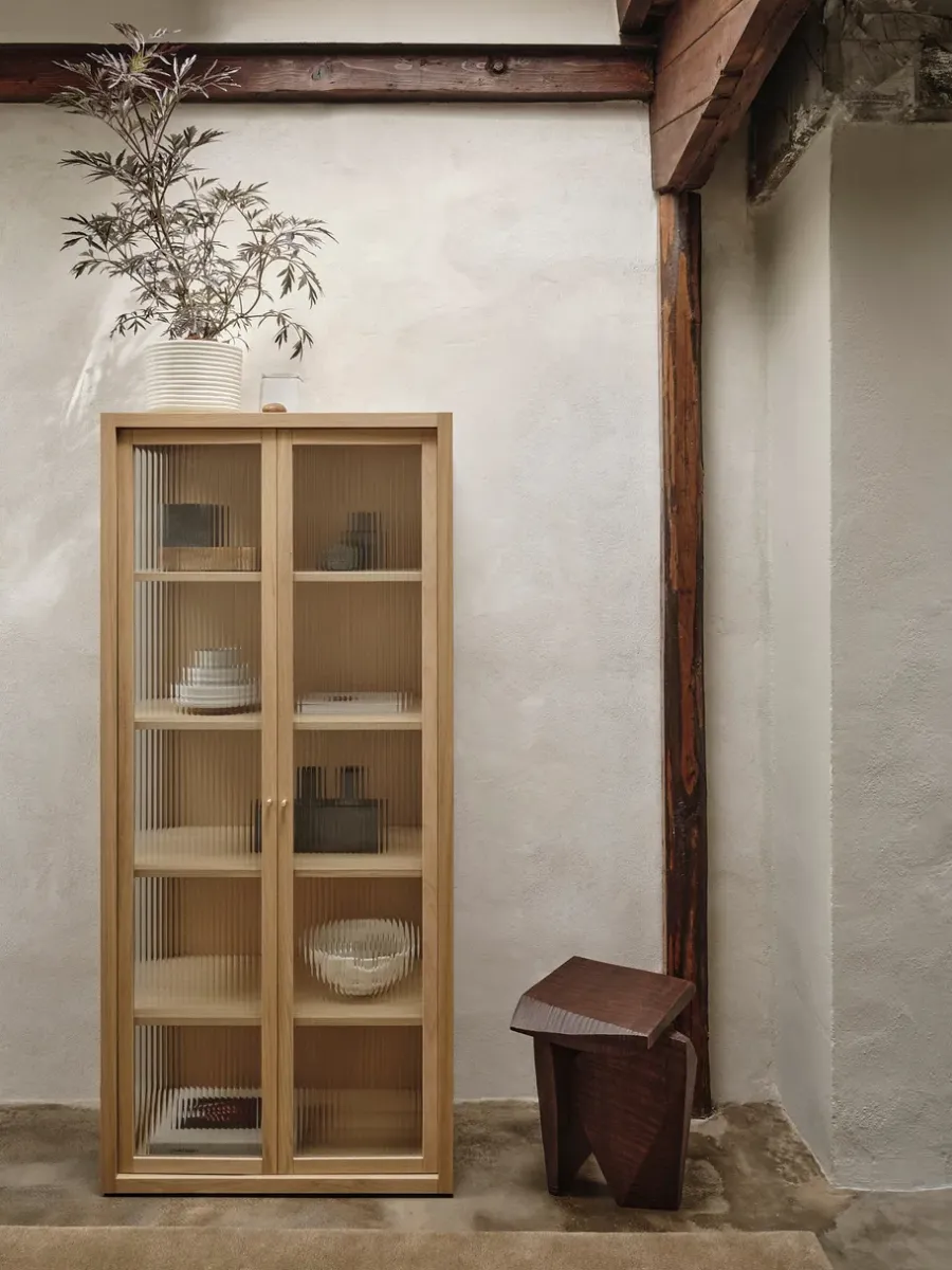 Ferm Living Reed vitrinekast 70x155 cm, Natural oak< Kasten & Vitrines