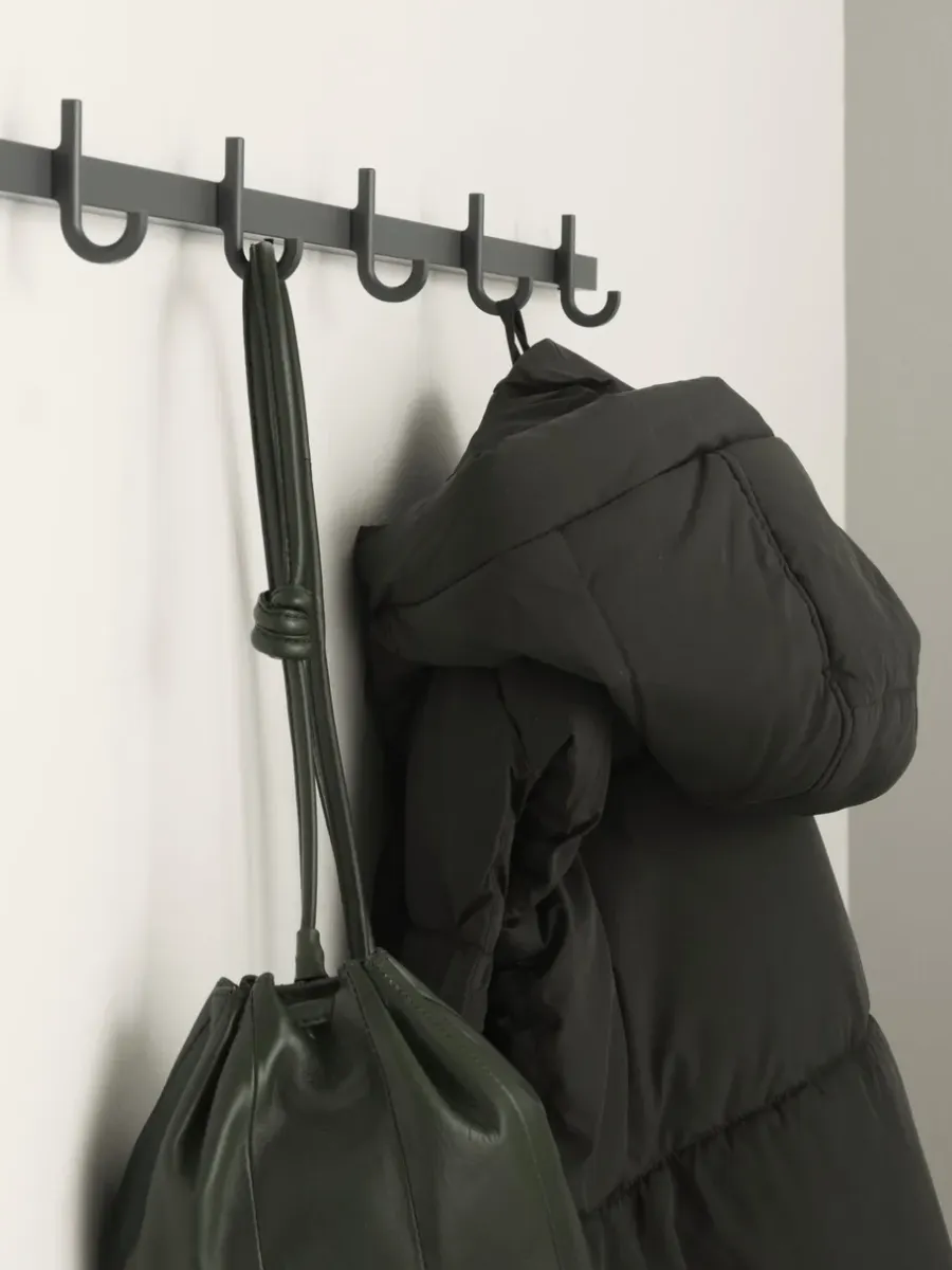 Relief hakenrek large 123 cm, Grijs< Haken & Hangers