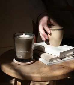 Skandinavisk Ro geurkaars met deksel, 200 g< Geurkaarsen & Aroma Diffusers
