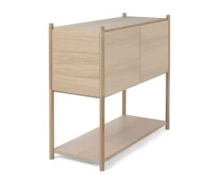 Gejst Sceene bookcase C, Licht eikenhout< Ladekasten & Dressoirs