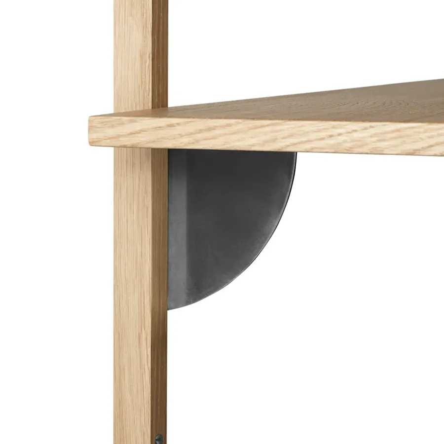 Ferm Living Sector plank S/S, Eiken-zwart< Planken & Planksystemen
