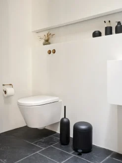 Zone Denmark Sensu toiletborstel Ø11,8x41 cm, Black< Toiletborstels