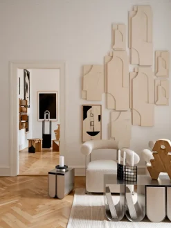 Kristina Dam Studio Serif Relief wanddecoratie L, Offwhite< Wanddecoraties