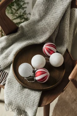Scandi Living Snowing kerstballen 6-pack, White< Kerstdecoraties