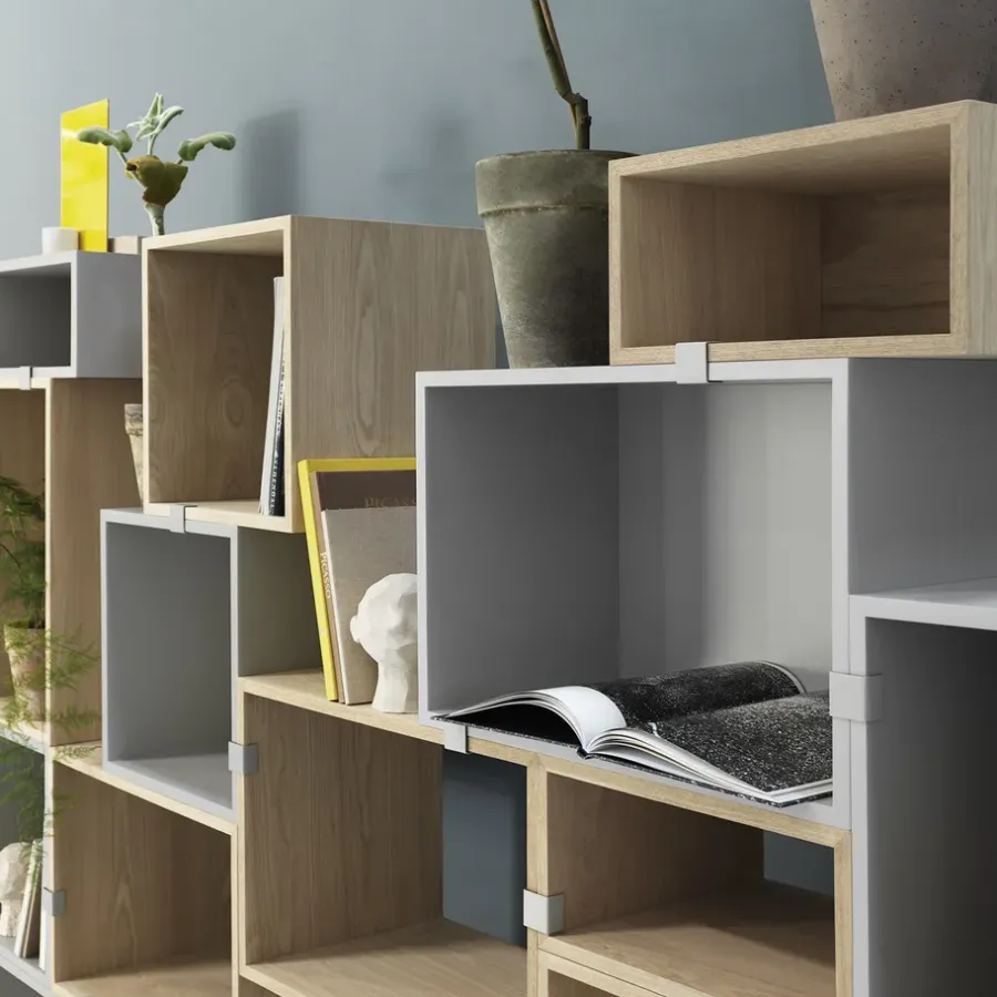 Muuto Stacked 2.0 kast met achterwand - middel, eiken< Planken & Planksystemen