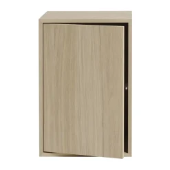 Muuto Stacked opbergsysteem met deur large, Eikenhout< Planken & Planksystemen