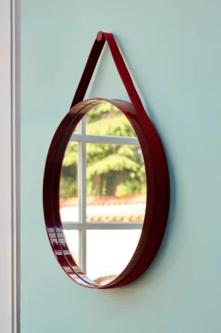HAY Strap Mirror spiegel Ø70 cm, Red< Ronde Spiegels|Wandspiegels