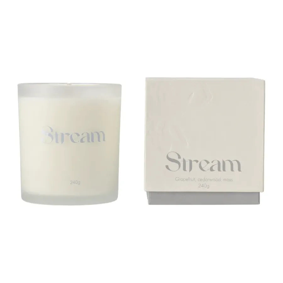 Scandi Living Stream geurkaars, 240 g< Geurkaarsen & Aroma Diffusers