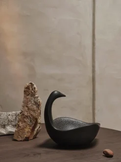 Ferm Living Swan Centrepiece, Black< Decoratieve Accessoires