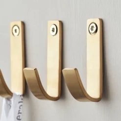 Meraki Thapsus haak 3-pack, Geborstelde messing afwerking< Haken & Hangers