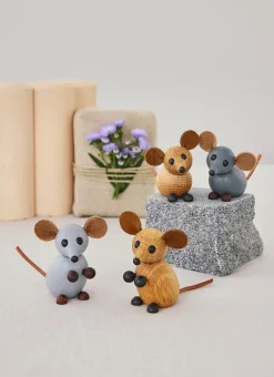 Spring Copenhagen The house mouse decoratie 4,5 cm, Grijs< Houten Beelden