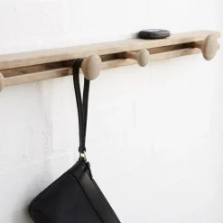 Applicata Track kapstok 60 cm., eiken< Kapstokken & Hangrekken